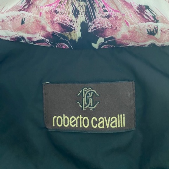 Roberto Cavalli Black and Pink Puffer Jacket with Bold Patterns - Picture 8 of 16